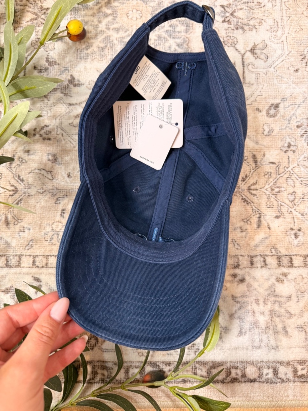 NWT Alo Yoga Washed Off-Duty Cap Vintage Navy Adjustable One Size - Picture 3 of 5